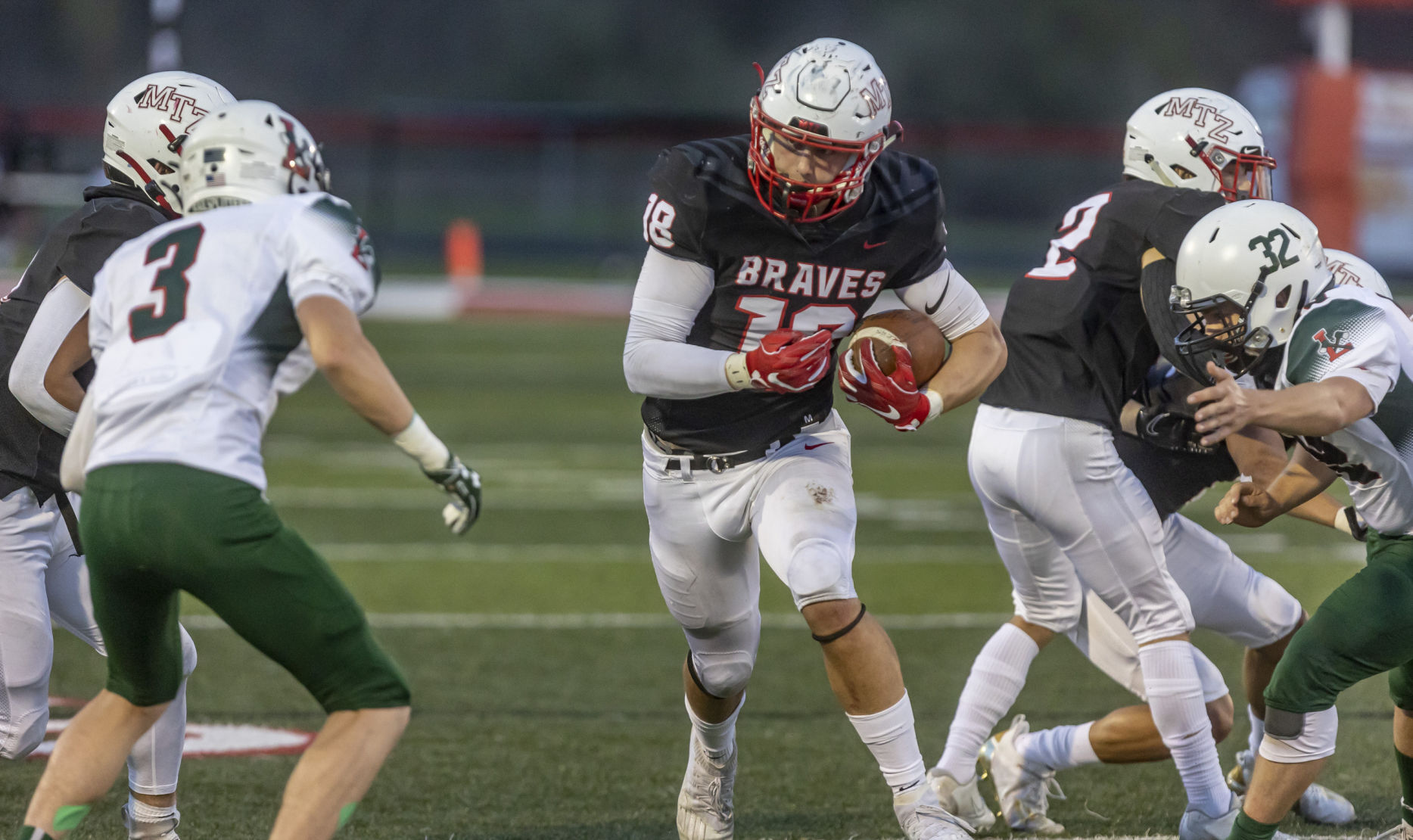 MTZ Lincoln football gallery 39 040921.JPG